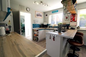 Kitchen/Diner- click for photo gallery